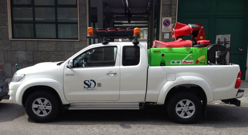 toyota-hilux-tifone-004.jpg